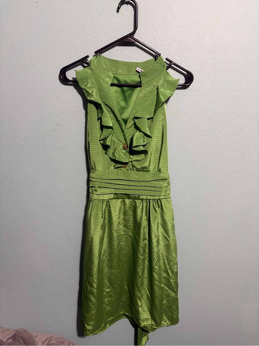 Gianni Bini Green Satin Halter Ruffle Mini Dress Size 10 Y2K Cocktail Party Dre